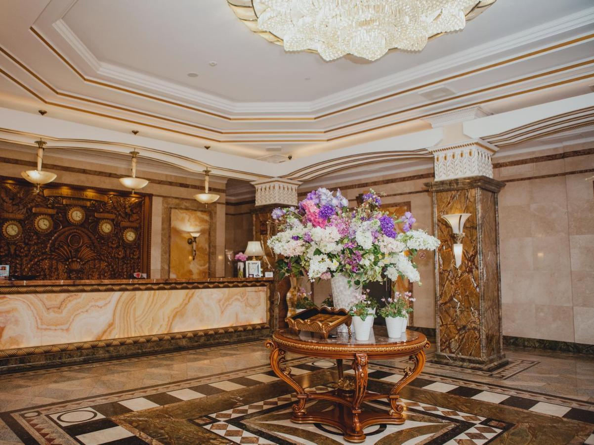Grand Hotel Vidgof Cheliábinsk Exterior foto